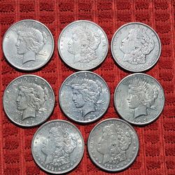 8 Silver Collectibles Dollars Coins, 4 Pease Dollars  And 4 Morgan's 