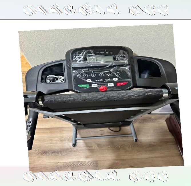 Life Fitness Treadmill Professional Exercise Equipment remain still