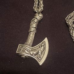 Pendant Along With Chain