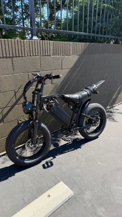 Eskute v200