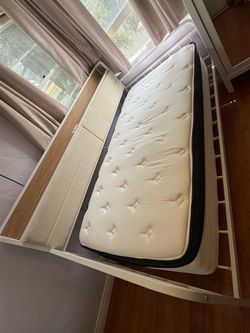 XL twin mattress and daybed style bed frame