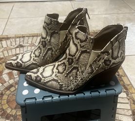 Vince Canuto Booties