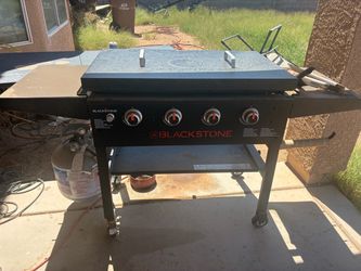 Blackstone 4-Burner Outdoor Flat Top Griddle