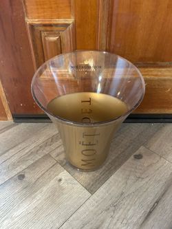 Moët & Chandon Champagne Ice Bucket / Acrylic Wine Cooler