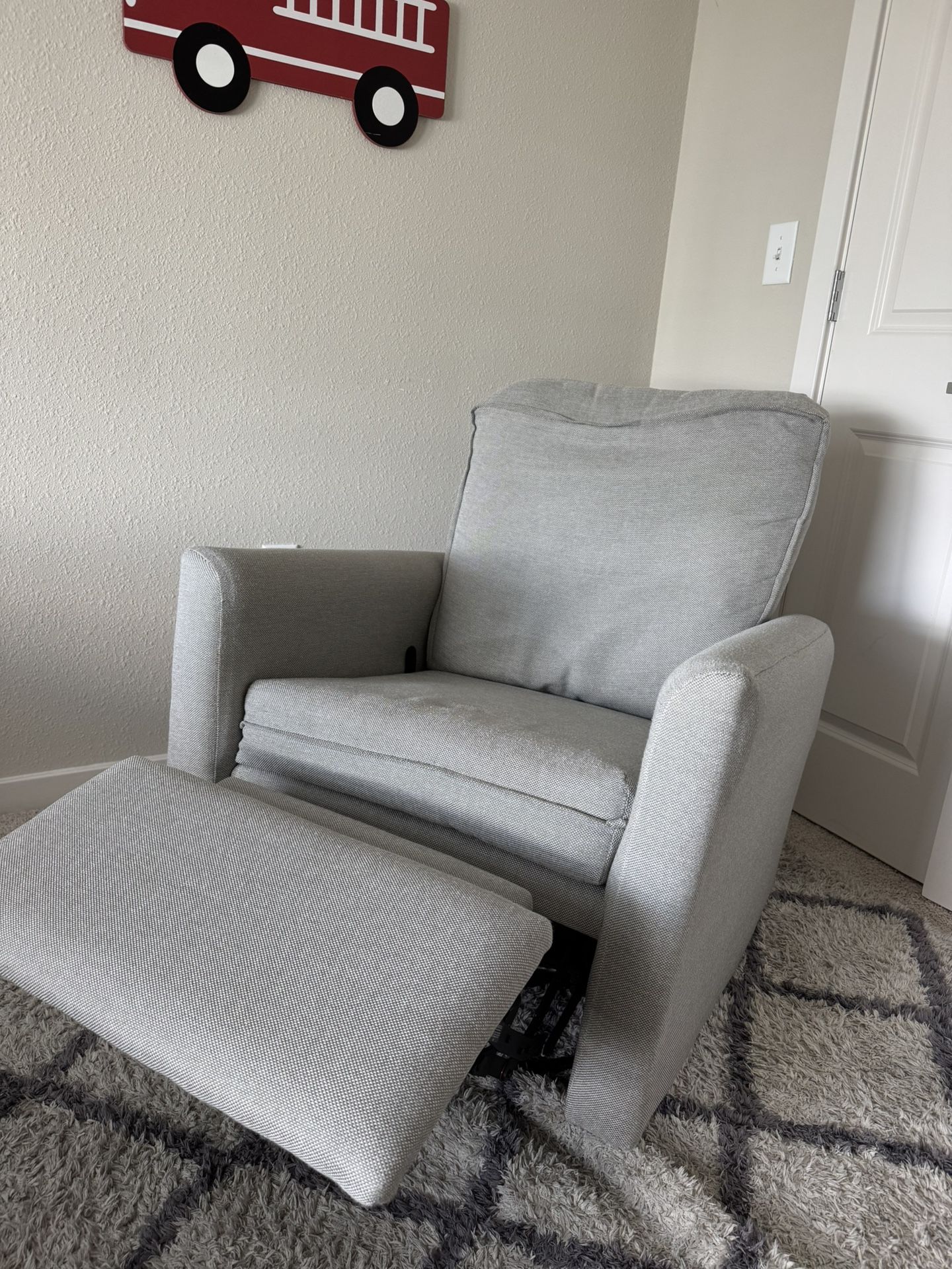  Nursing Chair / Recliner with Footrest – Light Gray