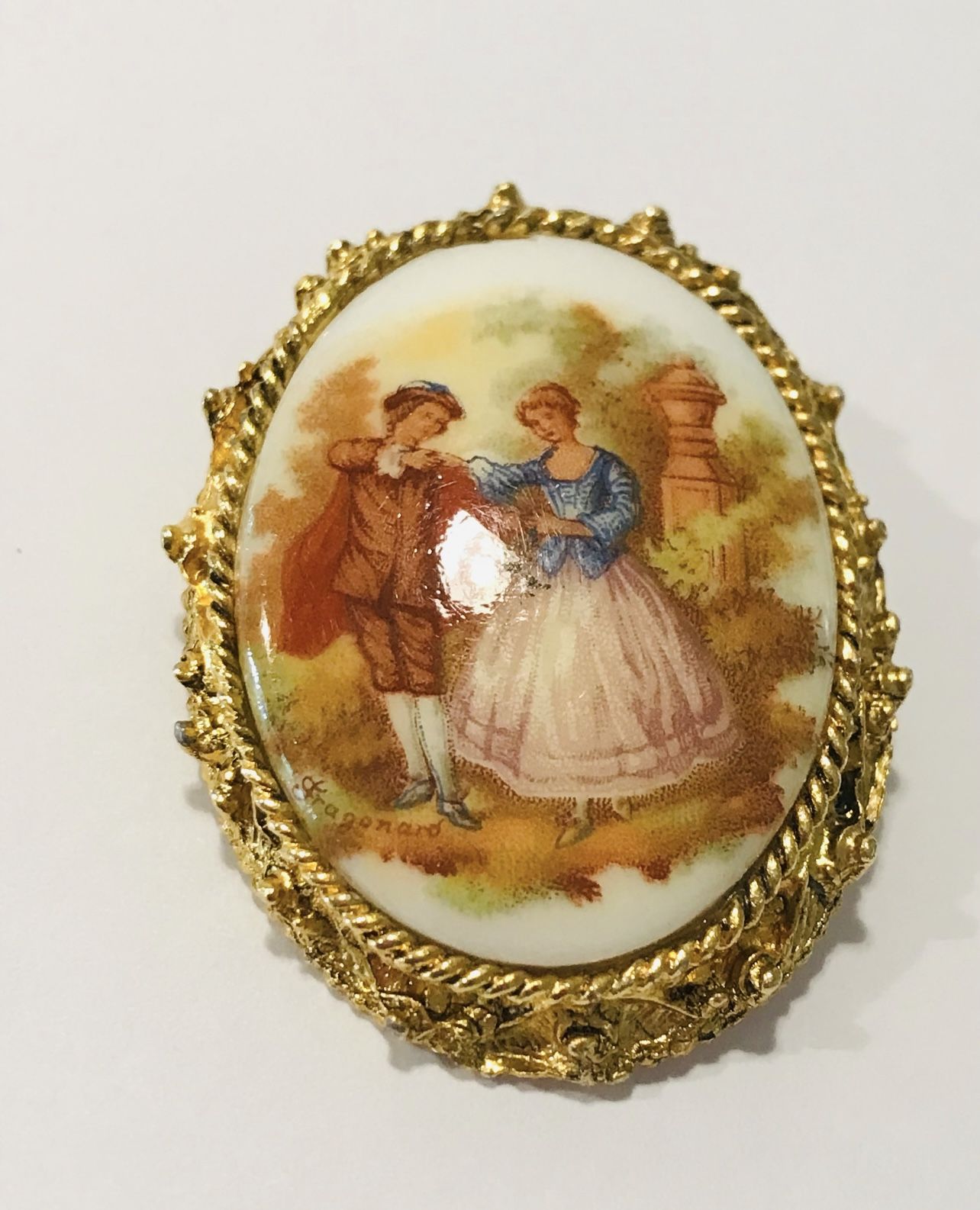 Vintage Fragonard Rococo Baroque Courting Couple Victorian Brooch Gold Frame 2”