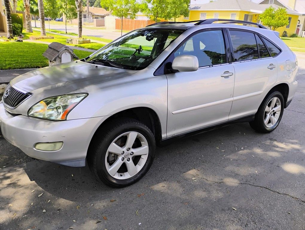 2004 Lexus RX330 for Sale in San Bernardino, CA - OfferUp