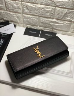 Kate clutch