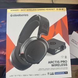 Steelseries Arctis Pro Wireless 