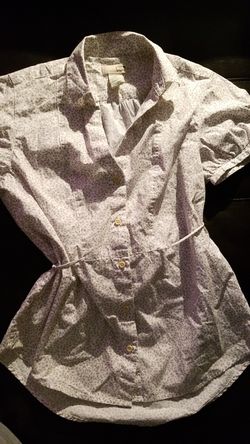 New womens size small Levi's blouse