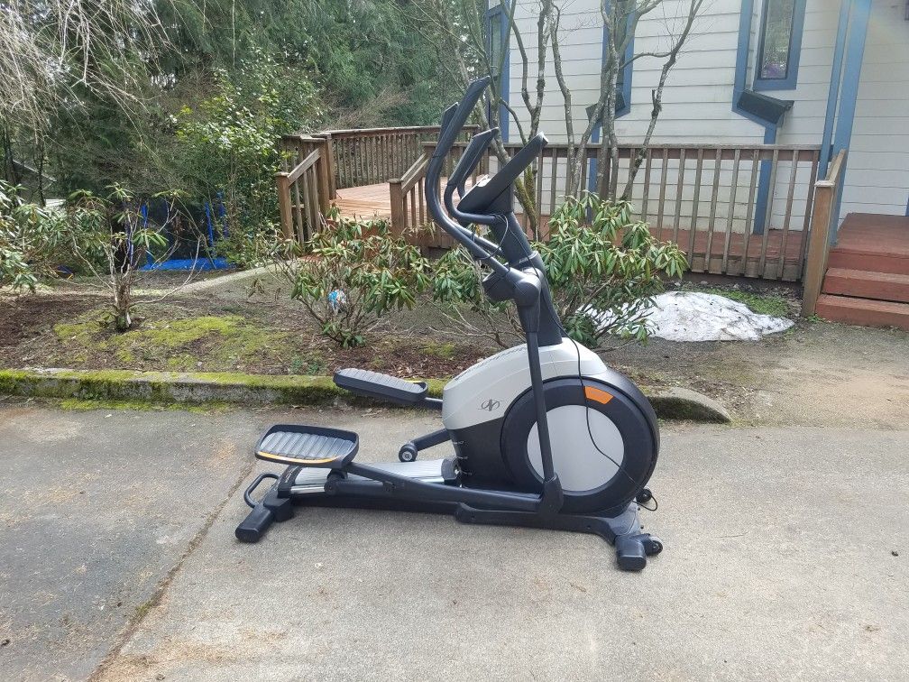 NordicTrack Elliptical E7.7 for Sale in Tumwater, WA OfferUp