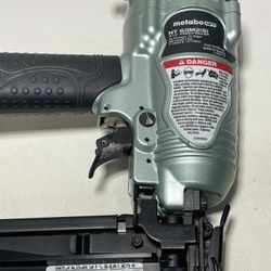 Metabo HPT NT65M2S 2.5-in 16-Gauge Pneumatic Finish Nailer
