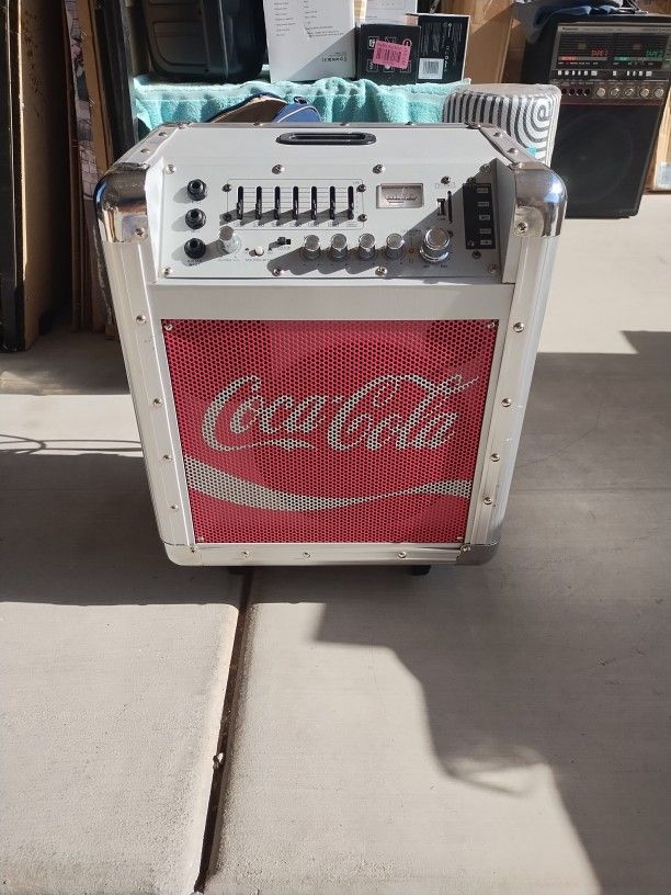 Coca Cola Amplifier