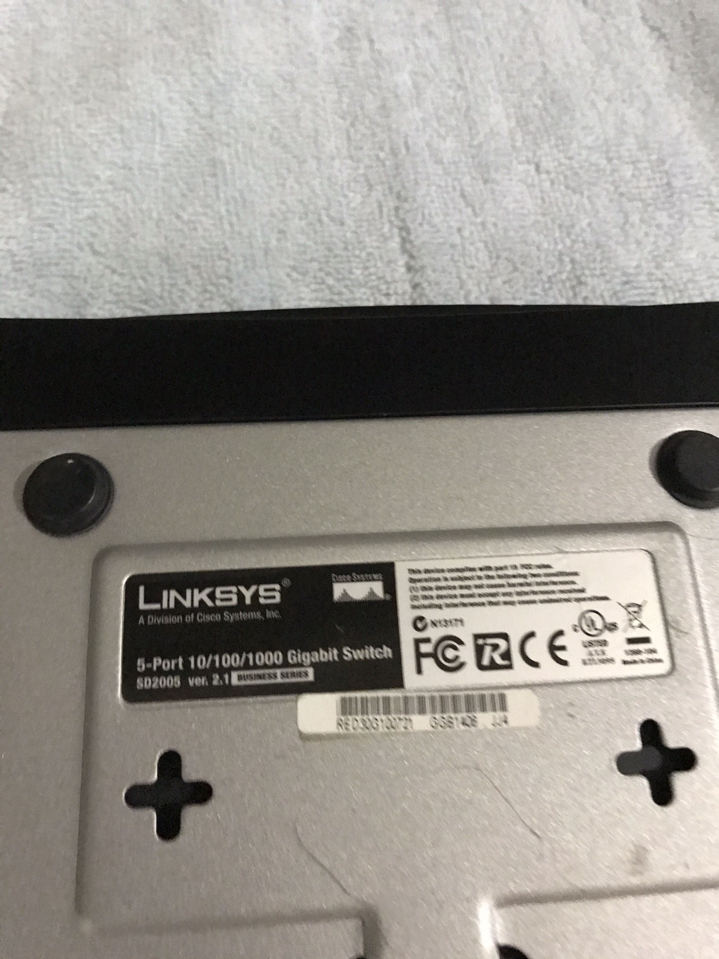 Linksys SD 2005 de 5 tomas