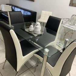 Dining room set!! Ask for price!!Preguntar Por Precio 