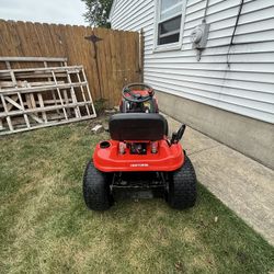 2020 Craftsman T-110 42in Deck Riding Mower