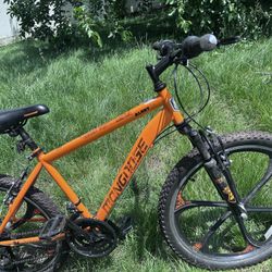 MONGOOSE MOUNTAIN BIKE mag wheels bicycle 