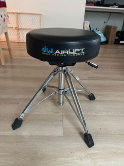 DW Air lift 9000 series throne