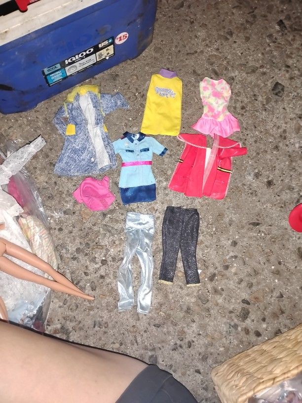 Barbie Asst Clothes