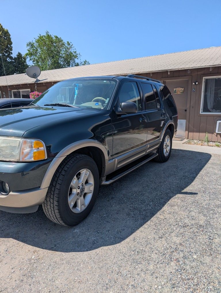 2003 Ford Explorer