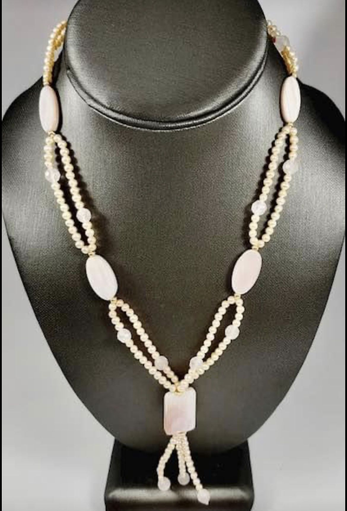 Beautiful Like Newvintage pre-owned 14k Gold/Pearl/mother of pearl/Rose Quartz Necklace