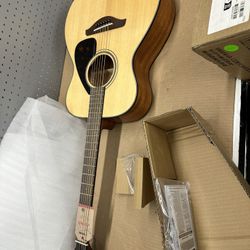 YAMAHA Guitar 