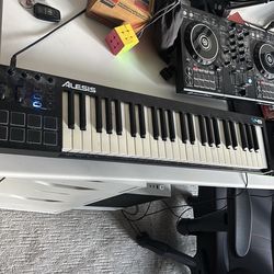 MIDI Keyboard