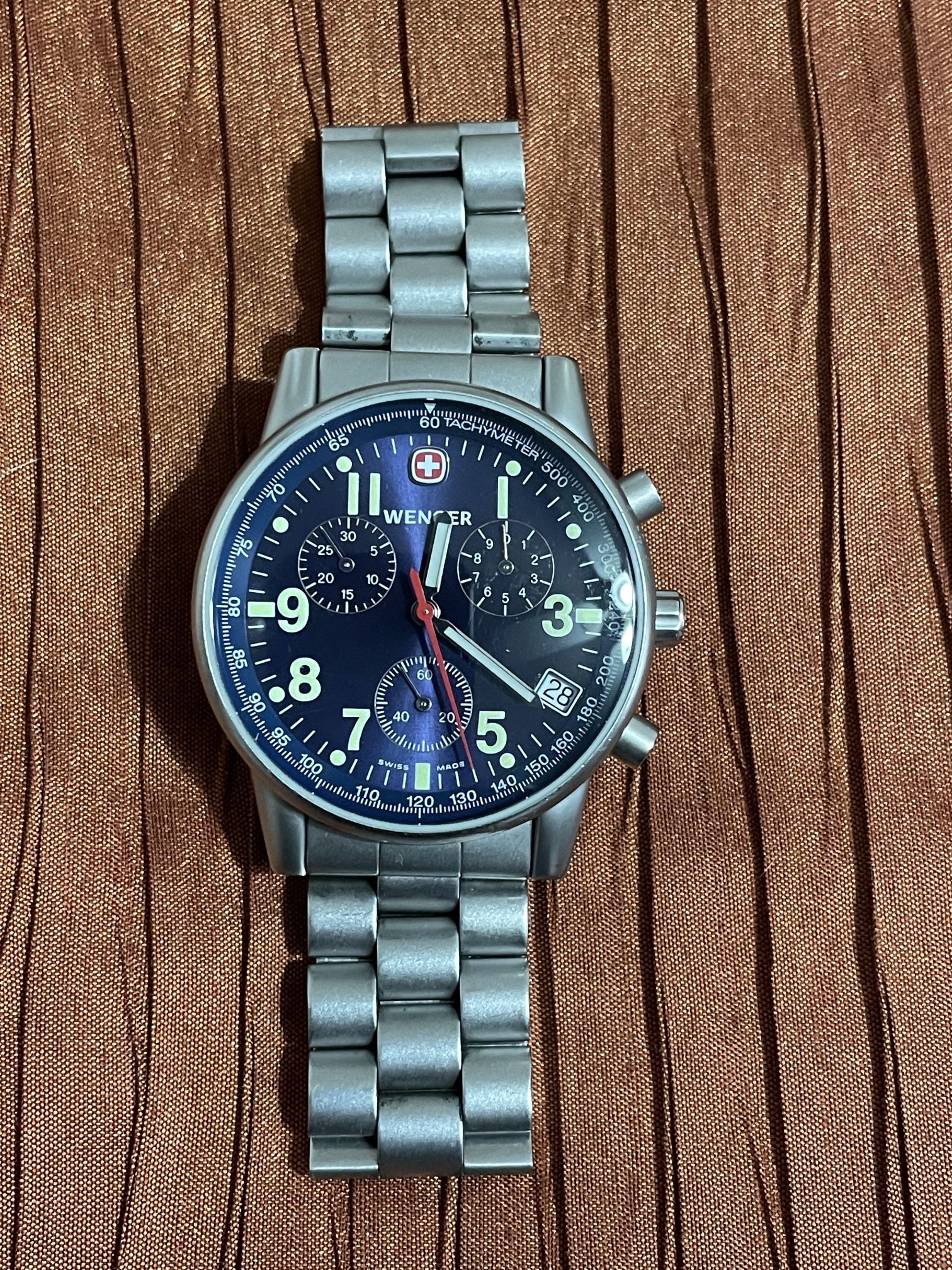 Swiss Army Watch 7072X ‘WENGER’ Water Resistant 100M/Mineral Crystal/Stainless Steel/Works Perfect!!