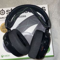arctis 9x wireless headphones for xbox