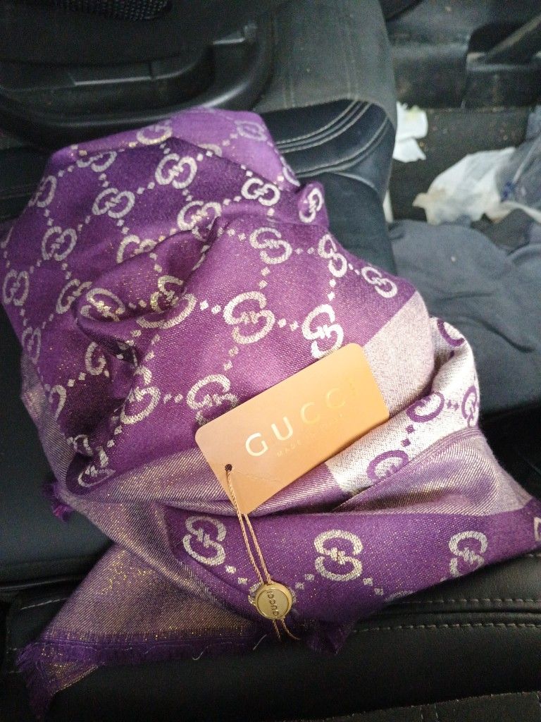 Gucci Scarf Made In Italy