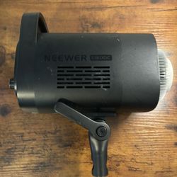 NEEWER CB100C Video Light 