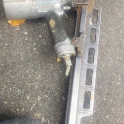 Hitachi  Framing Nailer gan  Made In. Japan 