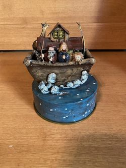 Noah’s ark metal decoration (plays music)