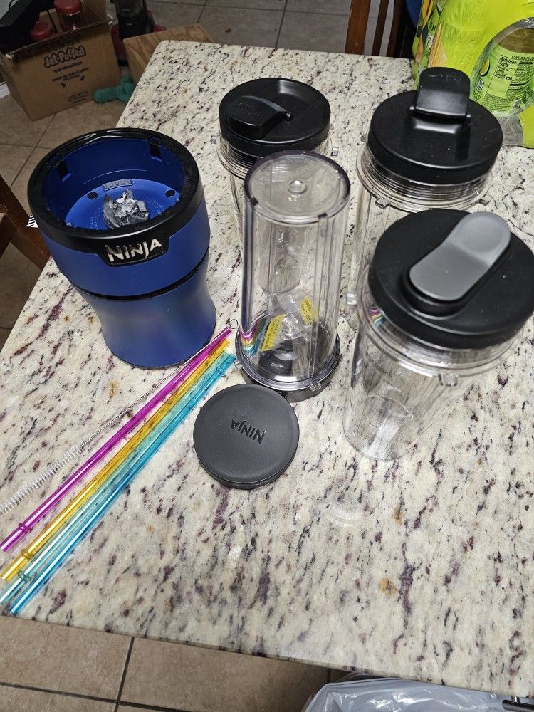 Ninja Bullet Pro Deluxe Bundle Brand New