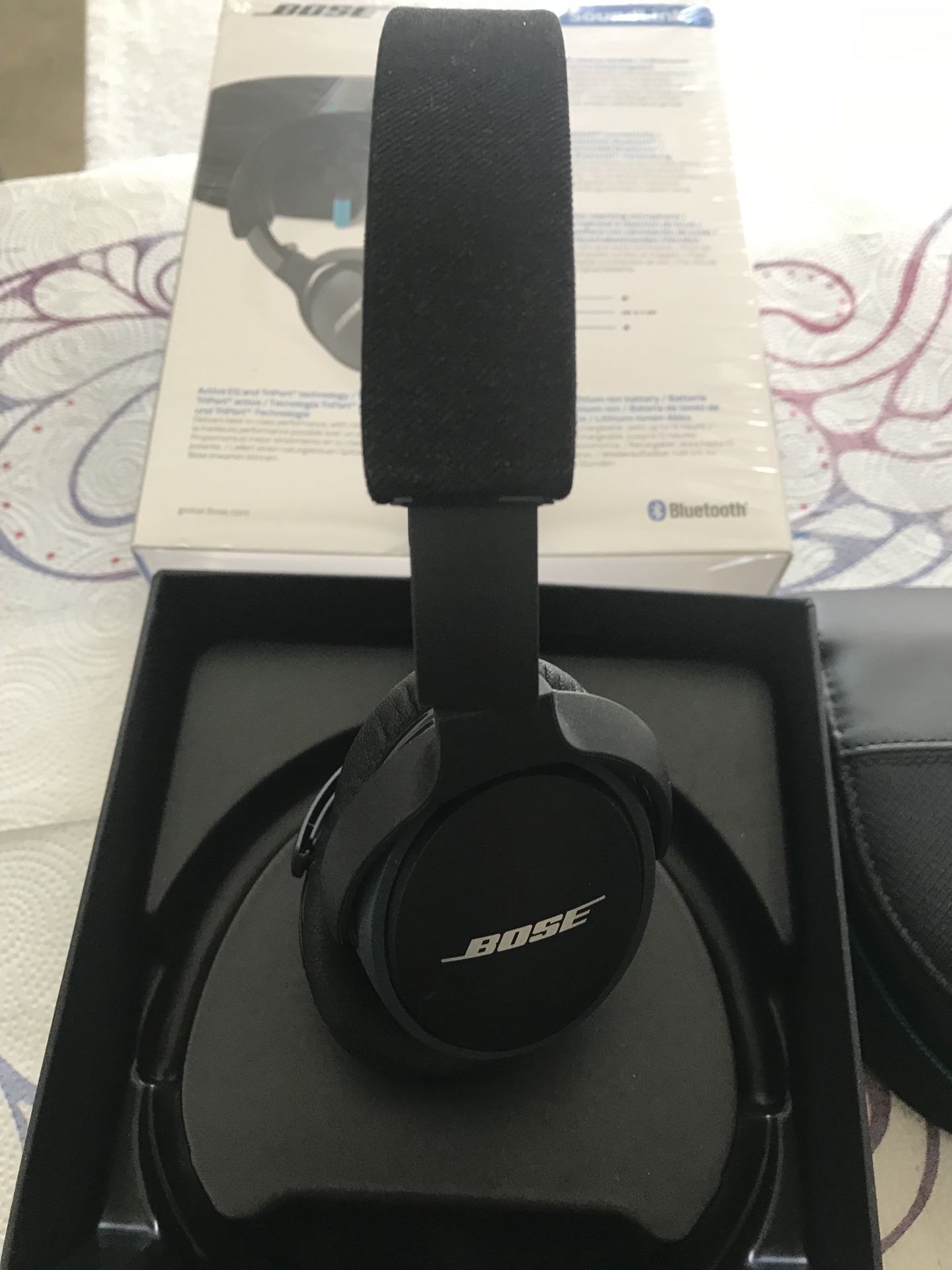 Brand New Bose headphone