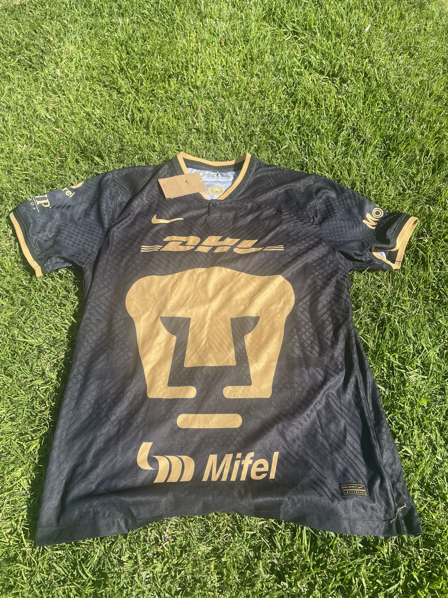 Pumas Unam player version / version jugador size XL