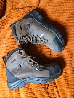 Hoss Work Boots Lace-Up Mid Boot