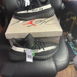 Yeezy Boost 350 V2 'Oreo' 2022
