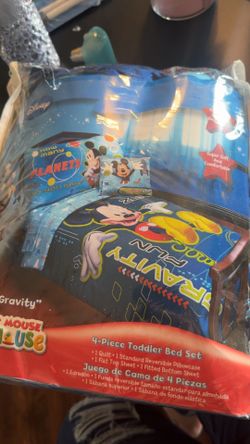 4 piece Toddler Mickey Mouse Bed Set