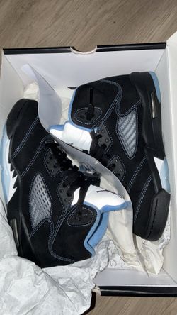 Jordan 5 Black Carolina