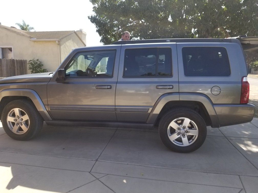 2008 Jeep Commander