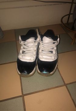Jordan 11s