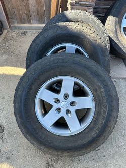 Jeep rims 5x5
