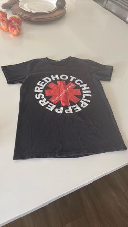 RED HOT CHILI PEPPERS TEE SMALL