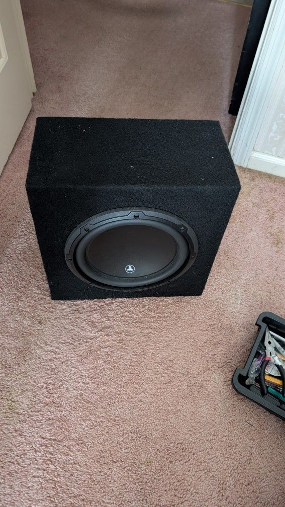 Car Audio Amp & Subwoofer Custom Box