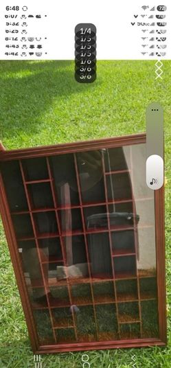 Glass shot glass display case with 🔑