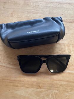 Gentle Monster Black Sunglasses with Case