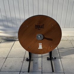 Everlasting adjustable speed bag platform 