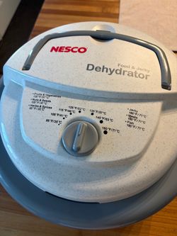 Nesco food and jerky dehydrator