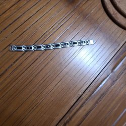 Men's Diamond (1/8 CT. Tw) Black Enamel Bracelet In Stainless Steel 